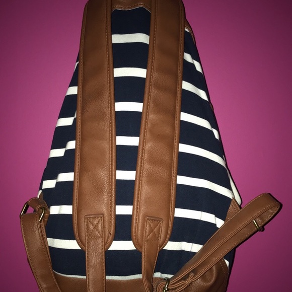 blue and white stripped backpack - Picture 2 of 2